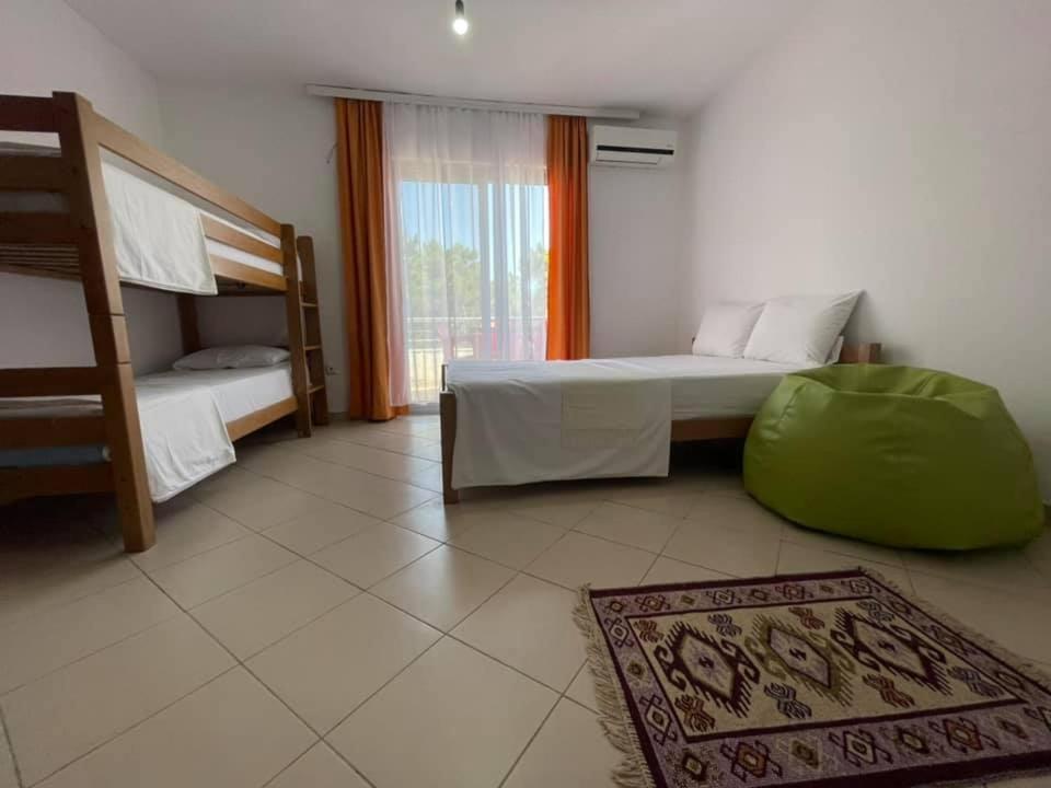 Aparthotel Vila Tufi Velipojë Esterno foto