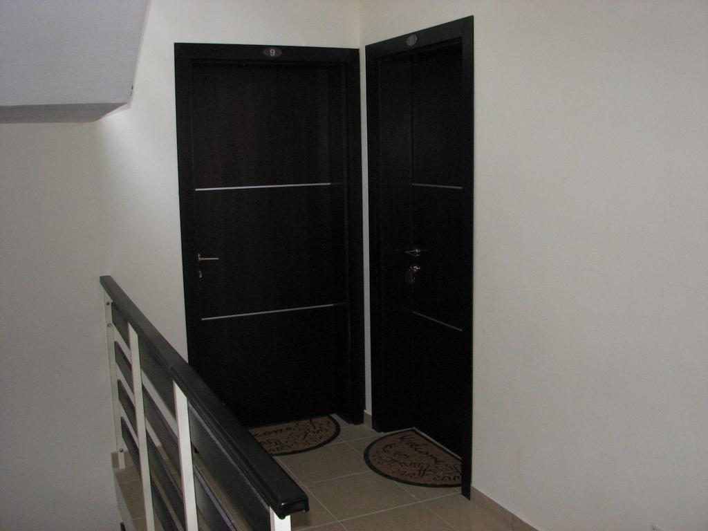 Aparthotel Vila Tufi Velipojë Esterno foto