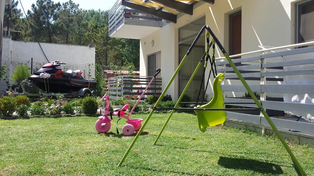 Aparthotel Vila Tufi Velipojë Esterno foto