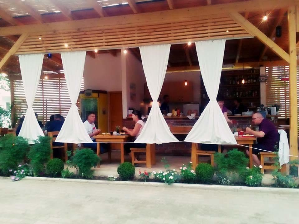 Aparthotel Vila Tufi Velipojë Esterno foto